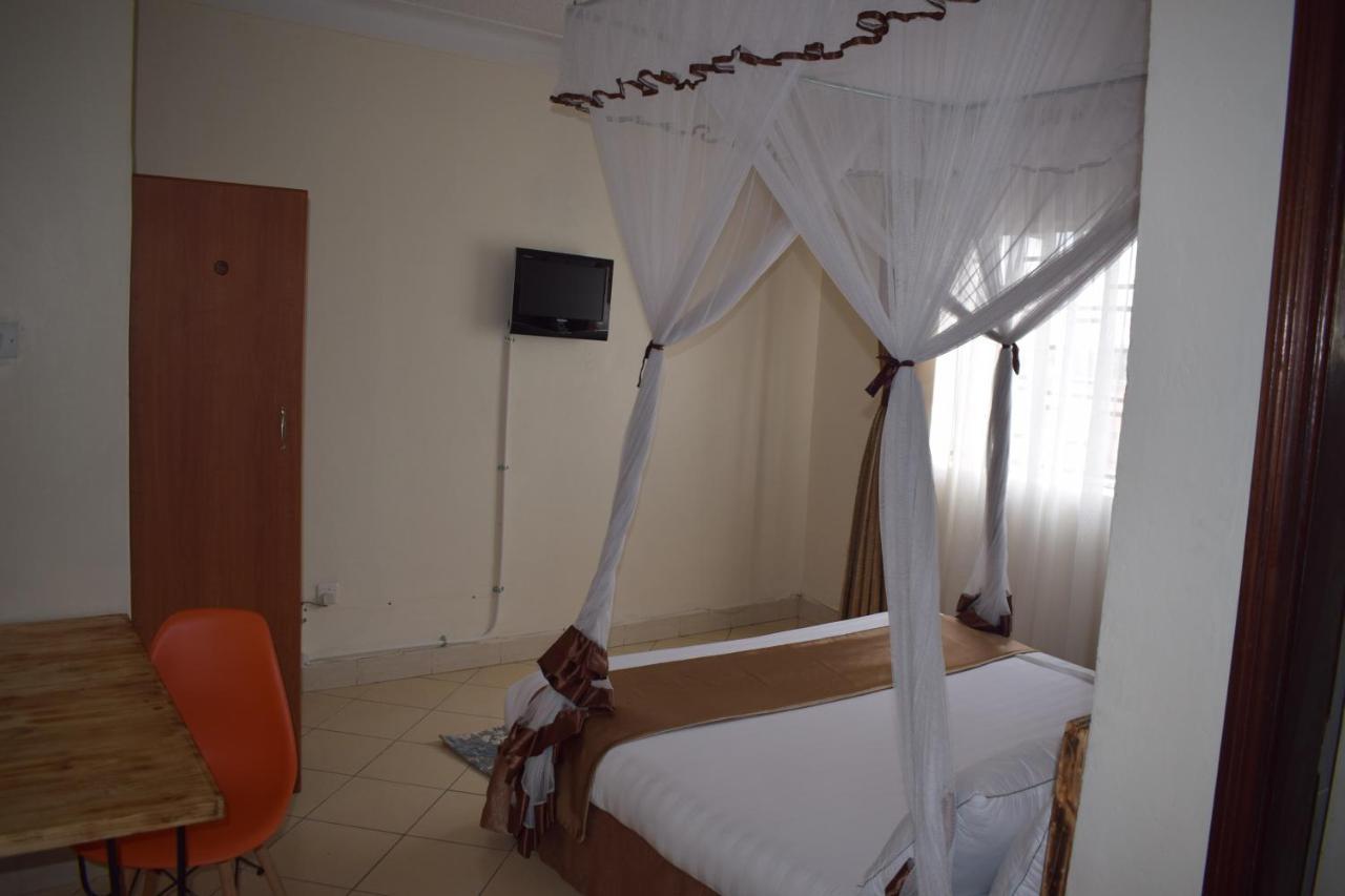 Acacia Hotel Mbarara Nyamitanga ภายนอก รูปภาพ
