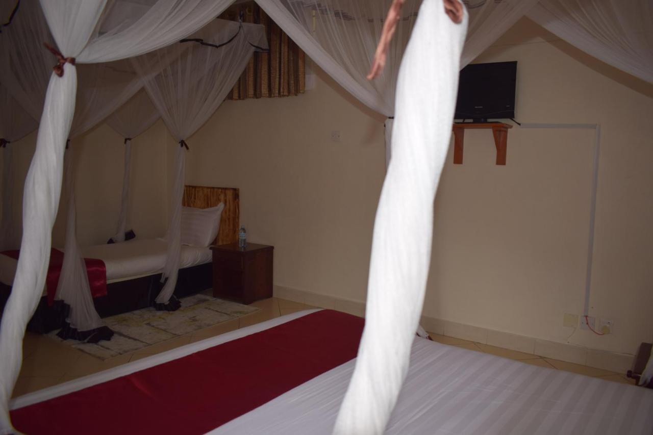 Acacia Hotel Mbarara Nyamitanga ภายนอก รูปภาพ