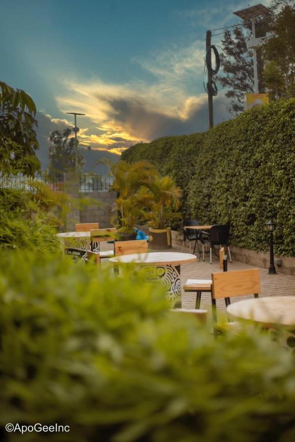 Acacia Hotel Mbarara Nyamitanga ภายนอก รูปภาพ