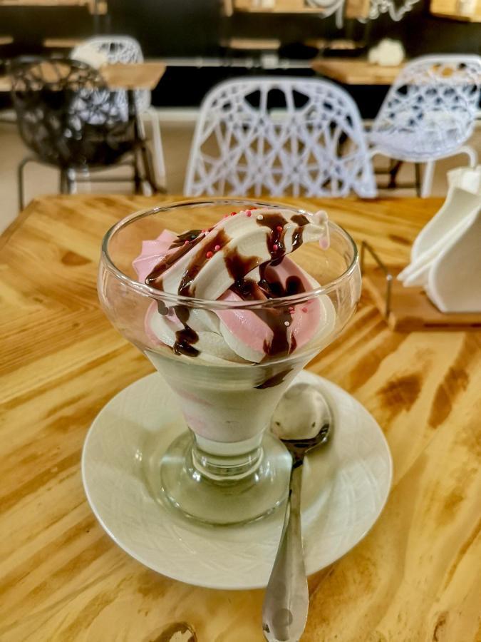 Acacia Hotel Mbarara Nyamitanga ภายนอก รูปภาพ